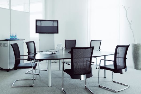table-9-personnes-tenaroE5A56B4C-1529-9349-D86C-9C4B3EE0D12A.jpg