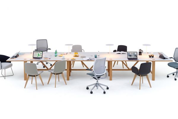 table-baeA130A7FA-FA40-6FBB-CB0C-AF77C0351BCE.jpg